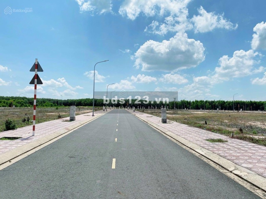 Đất vàng ngay khu du lịch sinh thái sổ hồng riêng giá ưu đãi chỉ 1.45 tỷ, khu công nghiệp