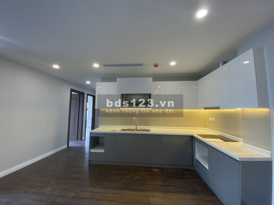 Chính chủ bán căn góc 107m2 chung cư Tây Hồ Residence - 68A Võ Chí Công, giá 4.xx, view hồ tuyệt đẹp