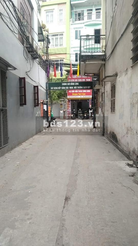 Cần bán nhà gấp Vương Thừa Vũ diện tích sử dụng 67m, mt 3,9m 3 tầng, giá 21 tỷ, lhcc