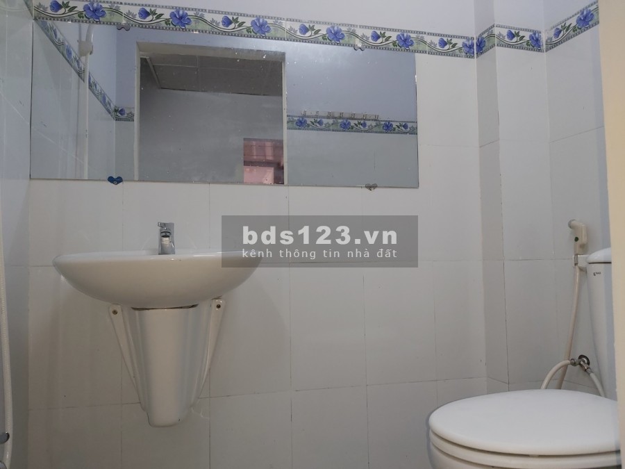 Cho thuê nhà nguyên căn Trần Xuân Soạn Q7 diện tích sử dụng 4x12 Giá 7 triệu/tháng