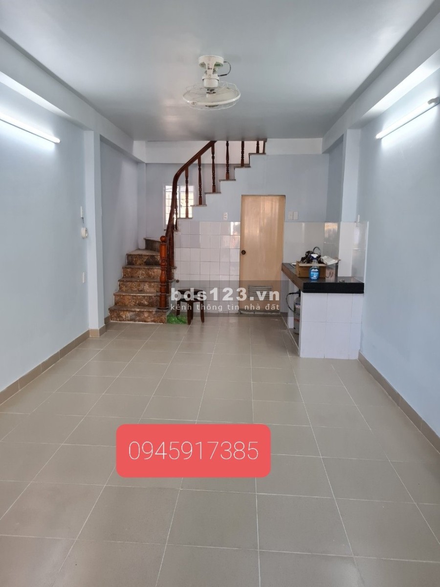 Nhà mặt tiền 1 trệt, 3 lầu, đường Nguyễn Thái Bình, Tân Bình giá cho thuê 17 triệu/tháng