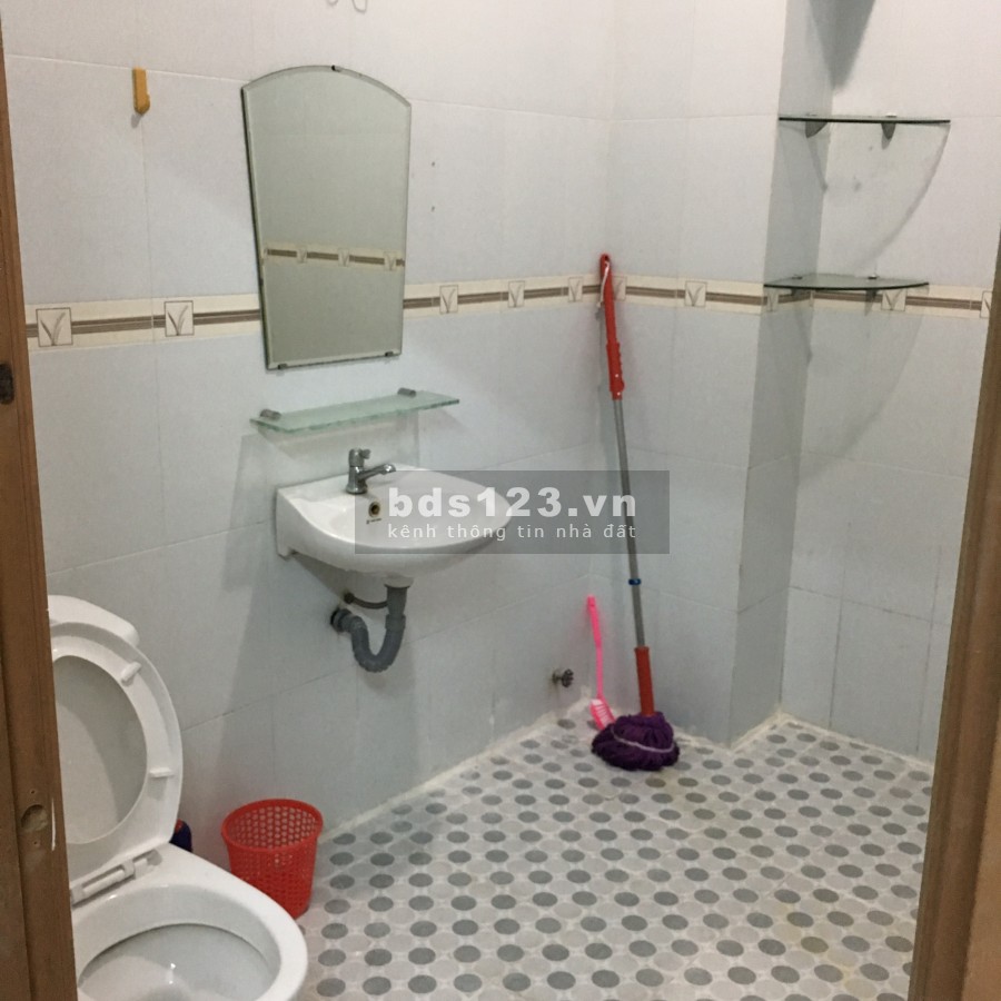 Siêu giảm giá, 1 triệu/tháng, không cọc, từ h tới Tết liên hệ xem nhà 0904454141, bao điện nước