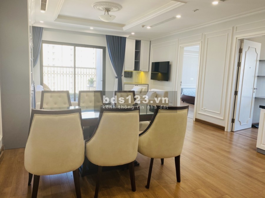 Cho thuê căn hộ 2 phòng ngủ view nội khu tại Symphony, Long Biên. S:60m2. Full nội thất. Giá 10tr
