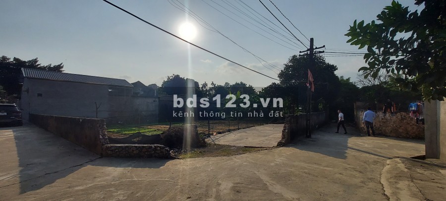 Nam Phương Tiến - Đầu tư chắc chắn sinh lời, sổ đỏ chính chủ đường lớn, xe vào tận nơi