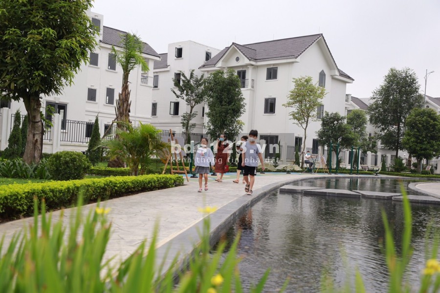 Bán biệt thự đẳng cấp nhà view công viên hồ nước tại thành phố Vĩnh Yên giá đầu tư