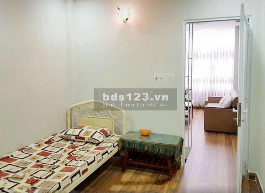 Nhà full nội thất Trần Bình Trọng, 1 trệt 2 lầu, 2pn, 2wc, diện tích 72m2, giá 11 triệu