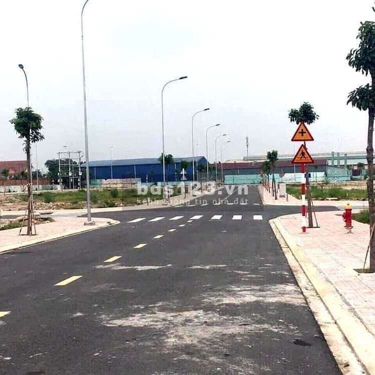 Bán đất Bình Chuẩn 62, giá 1ty320, full thổ cư, sổ hồng riêng, khu dân cư, lh 0335958599