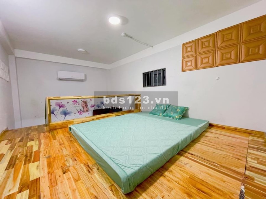Căn hộ douplex diện tích sử dụng 30m2 quận 8 gần cầu chữ y đầy đủ nội thất