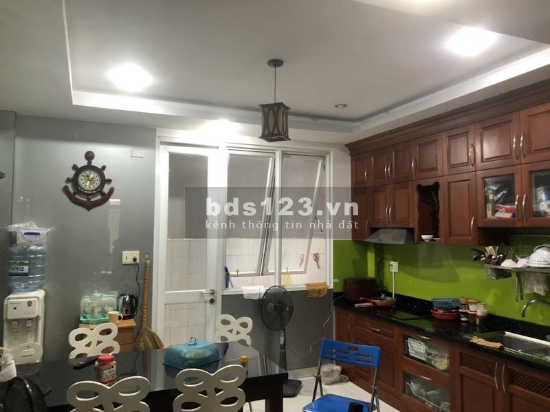 Bán nhà Đường Nguyễn Bặc, Tân Bình, giá rẻ, diện tích sử dụng 68m2, 5 lầu, 5 phòng ngủ