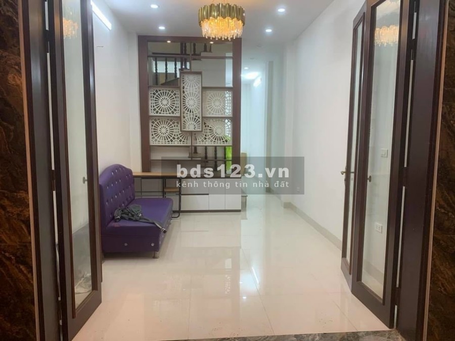 Cần bán nhà nguyên căn Đại La, diện tích sử dụng 30m2, giá bán chỉ 5.15 tỷ đúc 5 tầng