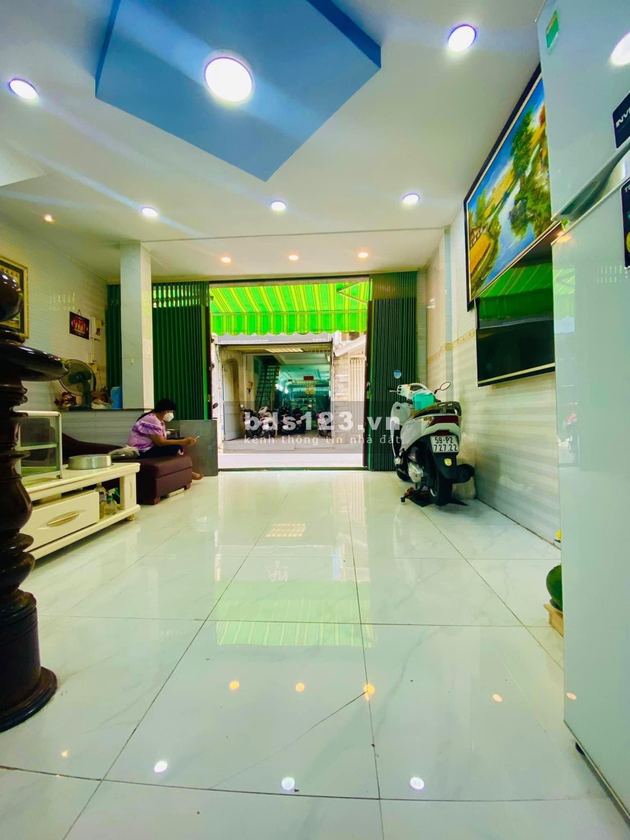 Nhà đẹp hiếm có Quận Tân Bình.