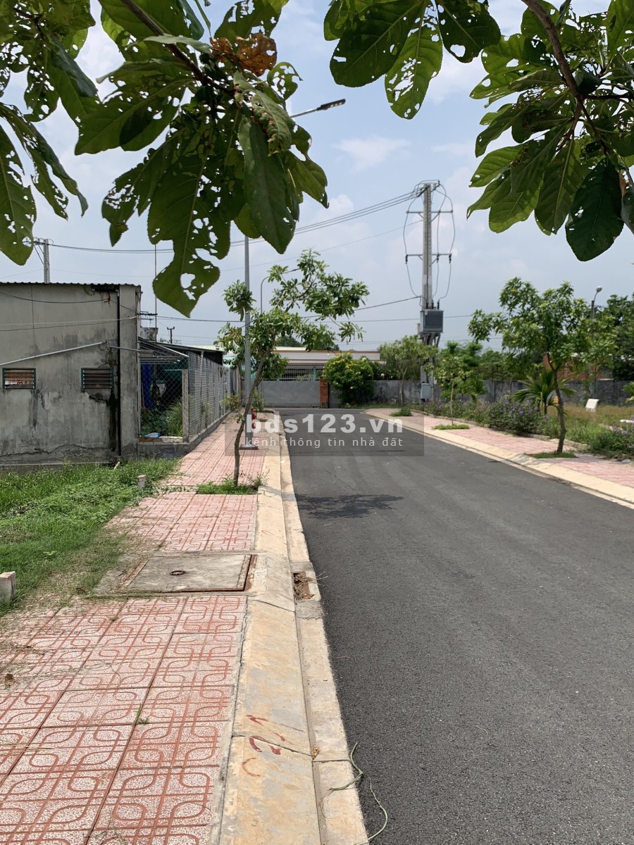Bán đất Phước Đông huyện Cần Đước liên hệ chính chủ 0707857213 giá bán 479 triệu