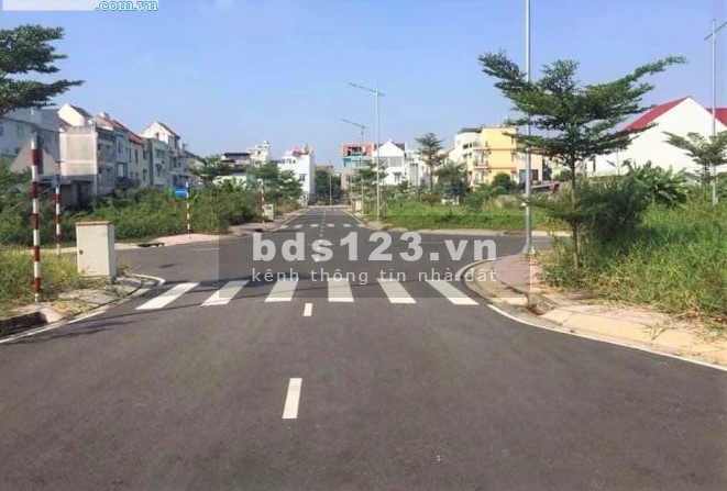 Kẹt tiền sau mùa dịch cần bán nhanh lô đất MT Đỗ Xuân Hợp, Q9,sổ hồng riêng, Giá thương lượng 1tỷ290