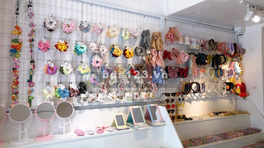 Sang shop phụ kiện hẻm 95 Mậu Thân Xuân Khánh giá cho thuê 5 triệu/tháng, khu sầm uất