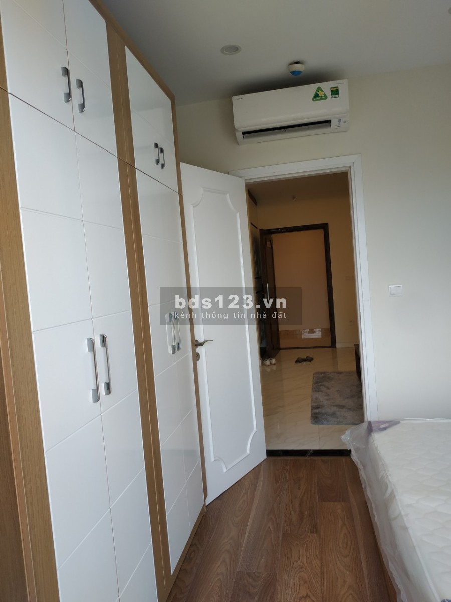 Em độc quyền cho thuê căn hộ như ảnh, làm việc 1-1 với chủ nhà nên được giá tốt nhất.