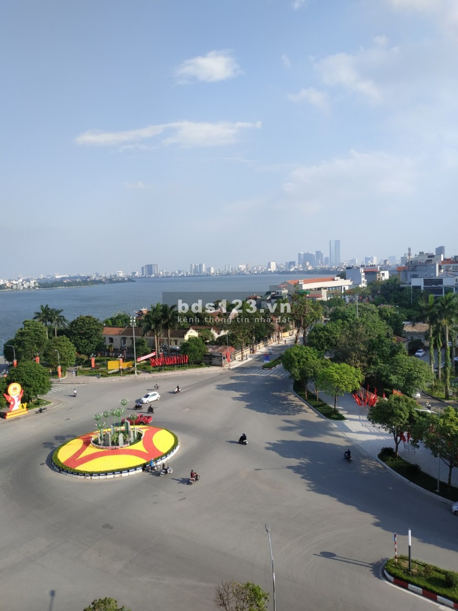 Em độc quyền cho thuê căn hộ như ảnh, làm việc 1-1 với chủ nhà nên được giá tốt nhất.