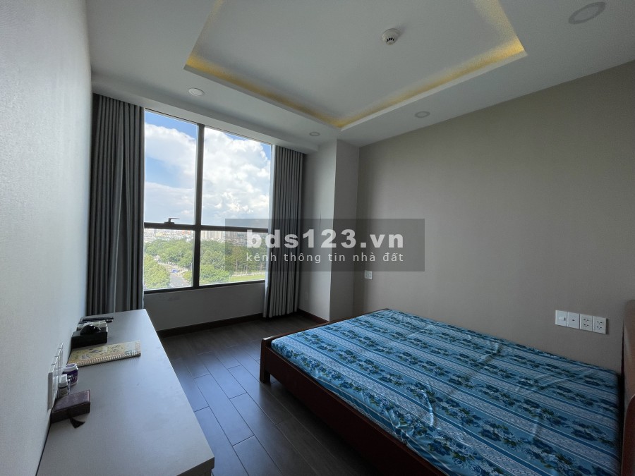 Cho thuê 3PN 2WC dt 87m2 Nội thất đầy đủ, c/cư cao cấp Garden Gate Quận Phú Nhuận
