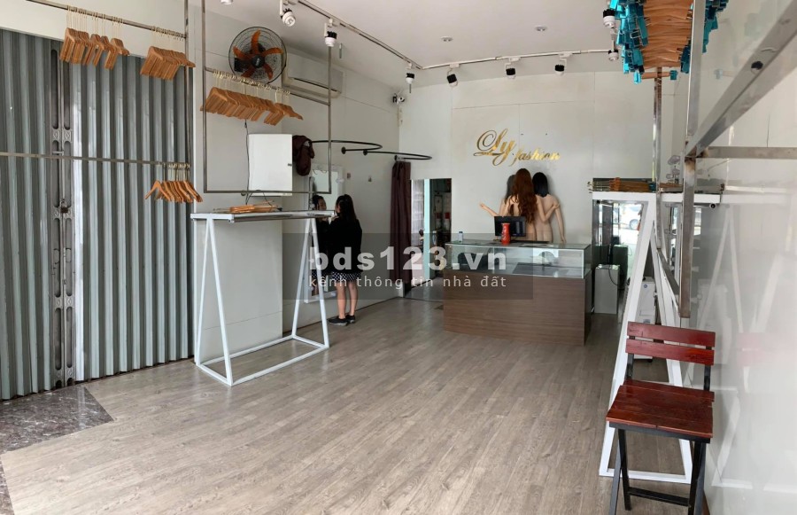 Bán Nhà 2 mặt tiền đường Ông Ích Khiêm nở hậu thành phố Đà Nẵng