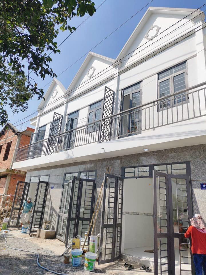 Nhà phố xịn xò sở hữu ngay chỉ với 250 triệu, pháp lý chính chủ, bàn giao sẵn, pháp lý chuẩn