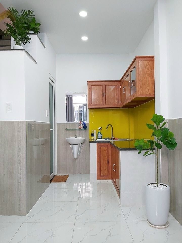 Nhà phố xịn xò sở hữu ngay chỉ với 250 triệu, pháp lý chính chủ, bàn giao sẵn, pháp lý chuẩn