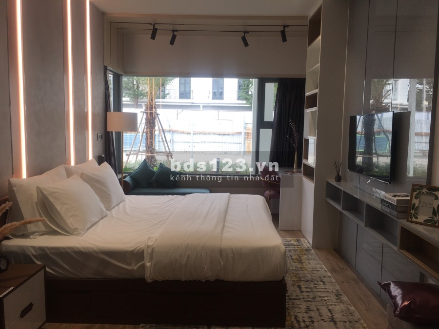 Bán căn hộ 2 phòng ngủ 3 phòng ngủ chuẩn 5 sao ngay Vincom duy nhất Bình Dương