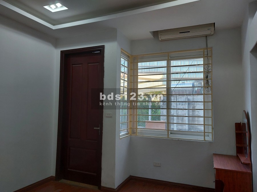 Bán nhà Lê Đức Thọ dt 46m2 5 tầng đẹp long lanh, 3 bước ra đường ô tô giá bán hơn 4 tỷ