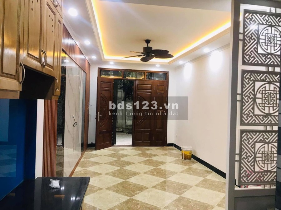 Thanh Xuân nhà mới mặt ngõ lô góc kinh doanh sổ đỏ đẹp nở hậu, sẵn sàng giao dịch