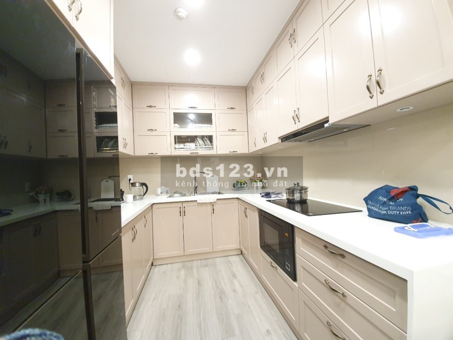 Chung cư cao cấp Nhất khu sân bay: Orchard Park View: 3PN 2WC dtsd 88m nội thất đẹp