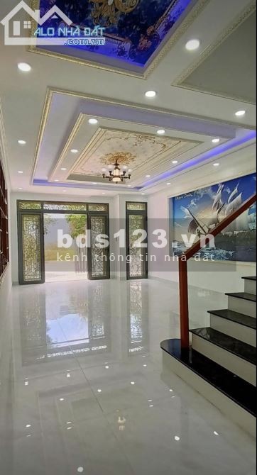 Chính chủ bán gấp nhà 1 trệt 1 lầu diện tích 80m2, ngay chợ Trung Thành giá 980 triệu