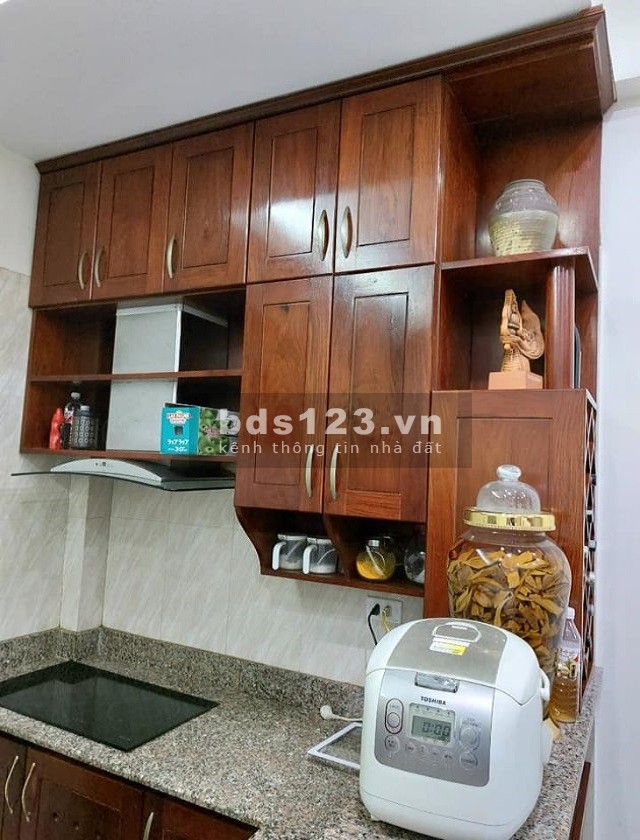 Bán gấp nhà đẹp lô góc gần Lạc Trung, Lò Đúc, Trần Khát Chân, 38m. Giá 2.85 tỷ