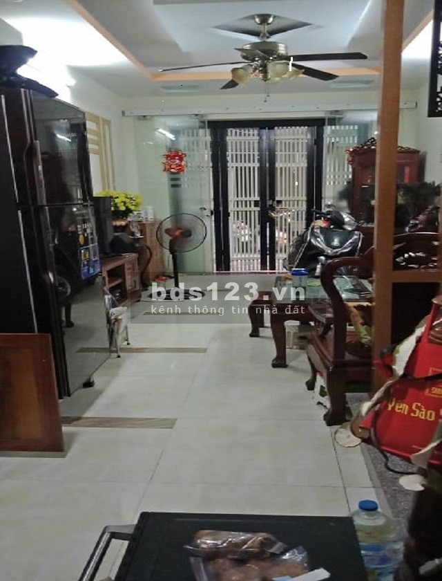Bán gấp nhà đẹp lô góc gần Lạc Trung, Lò Đúc, Trần Khát Chân, 38m. Giá 2.85 tỷ
