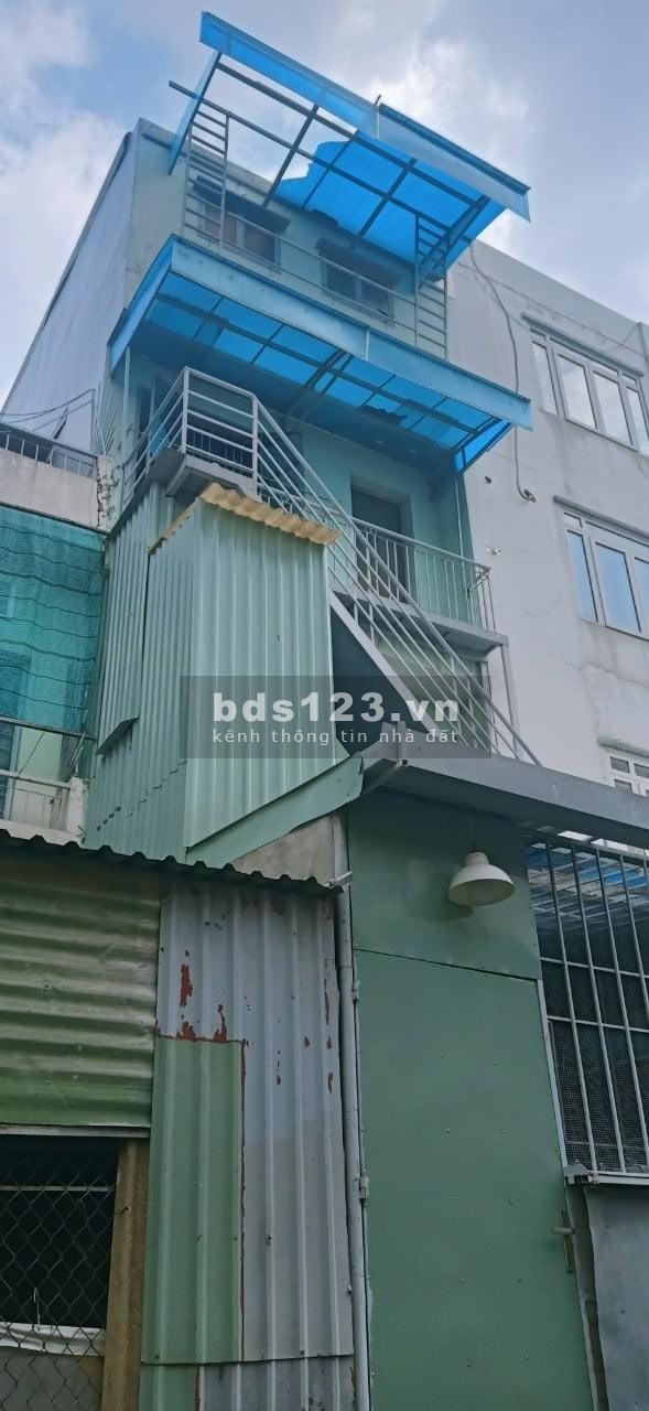 Cần tiền bán gấp nhà nguyên căn ngay hẻm lớn 254/1/ Lý Thường Kiệt, khu dân cư đông đúc