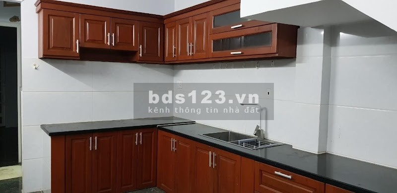 Bán nhà Đường Đinh Tiên Hoàng, Bình Thạnh, Giá Rẻ, 76m2, 4 Lầu, 5 Phòng Ngủ
