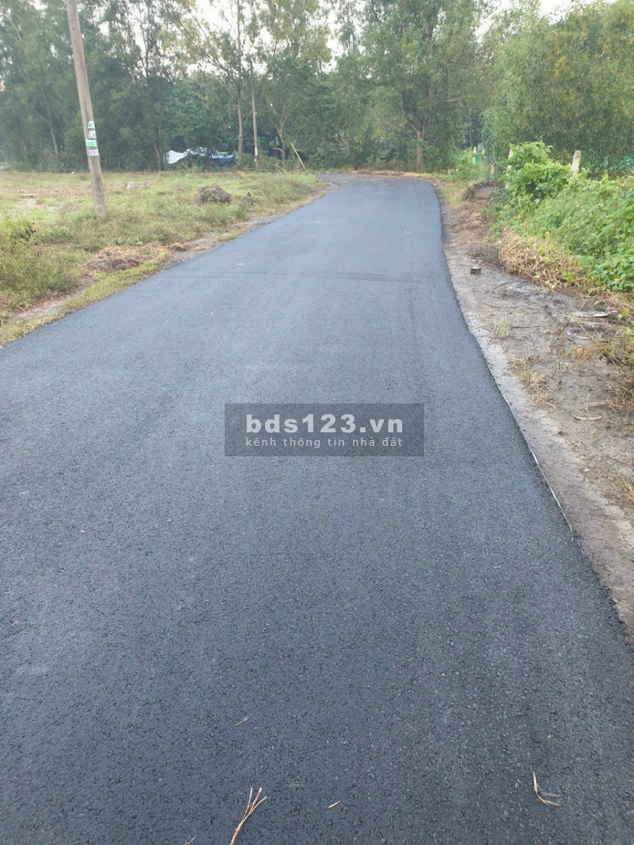 Bán 1407m có 300 thổ cư góc 2 Mặt tiền xã an nhơn tây củ chi giá 4 tỷ