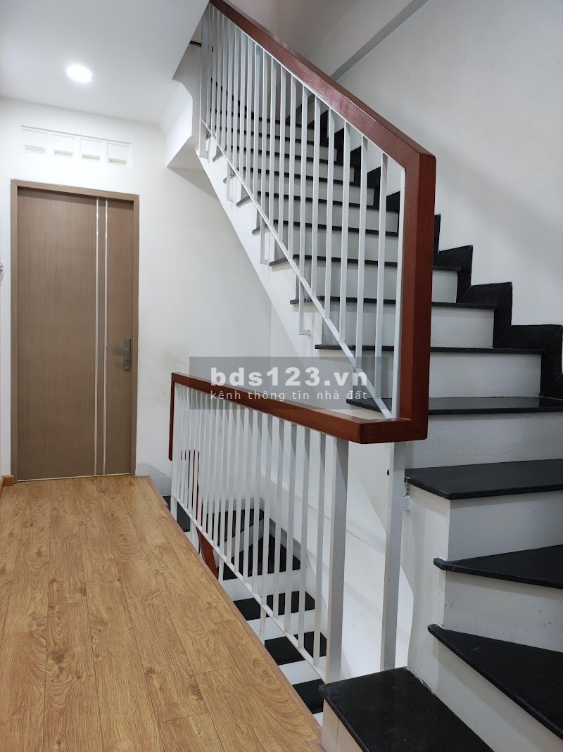 Bán nhà Phùng Văn Cung, Phú Nhuận, Giá Rẻ, 45m2, 4 Lầu, 4 Phòng Ngủ