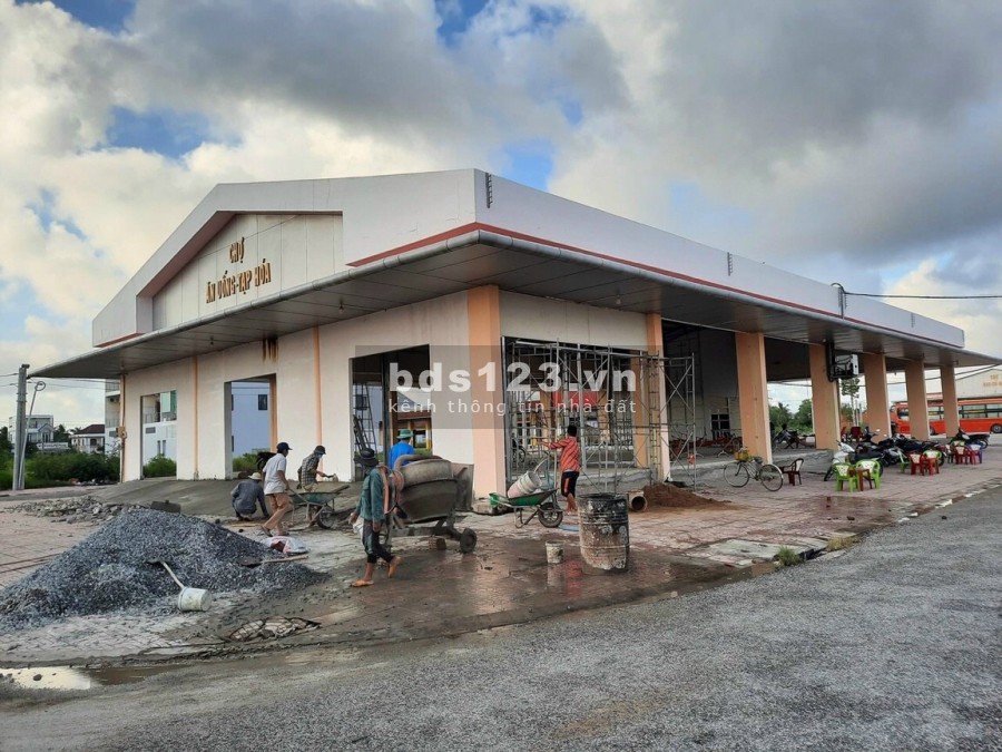 Mua đất mặt tiền chợ vừa ở vừa kinh doanh lời liền tay hơn 700triệu tiện ích đầy đủ