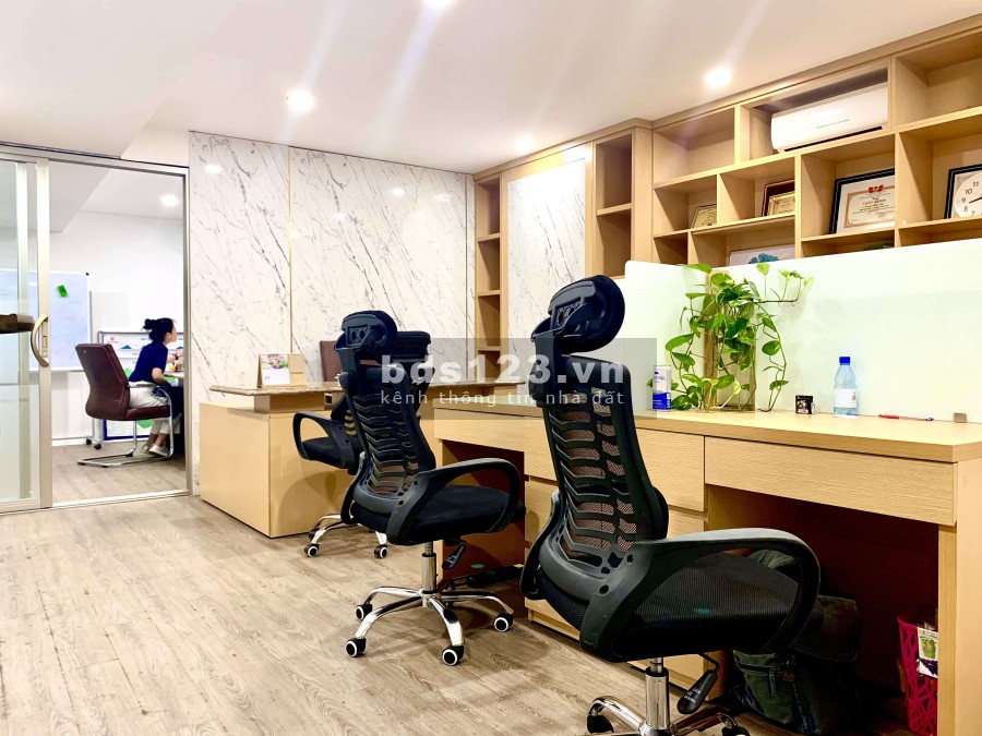 Cho thuê văn phòng không gian 90m2 cho doanh nghiệp thể hiện tầm cỡ của mình sổ sẵn