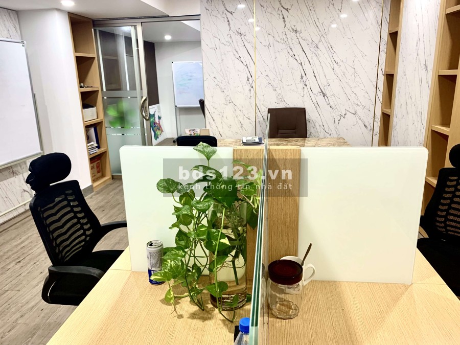 Cho thuê văn phòng không gian 90m2 cho doanh nghiệp thể hiện tầm cỡ của mình sổ sẵn