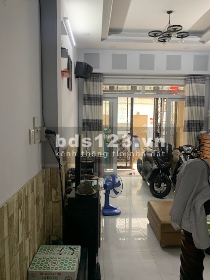(Gò Vấp)Nhà đẹp, hxh, gấp bán, Thống Nhất, Nguyễn Văn lượng, dtsd 52m2, 3 tầng, 5.25 tỷ