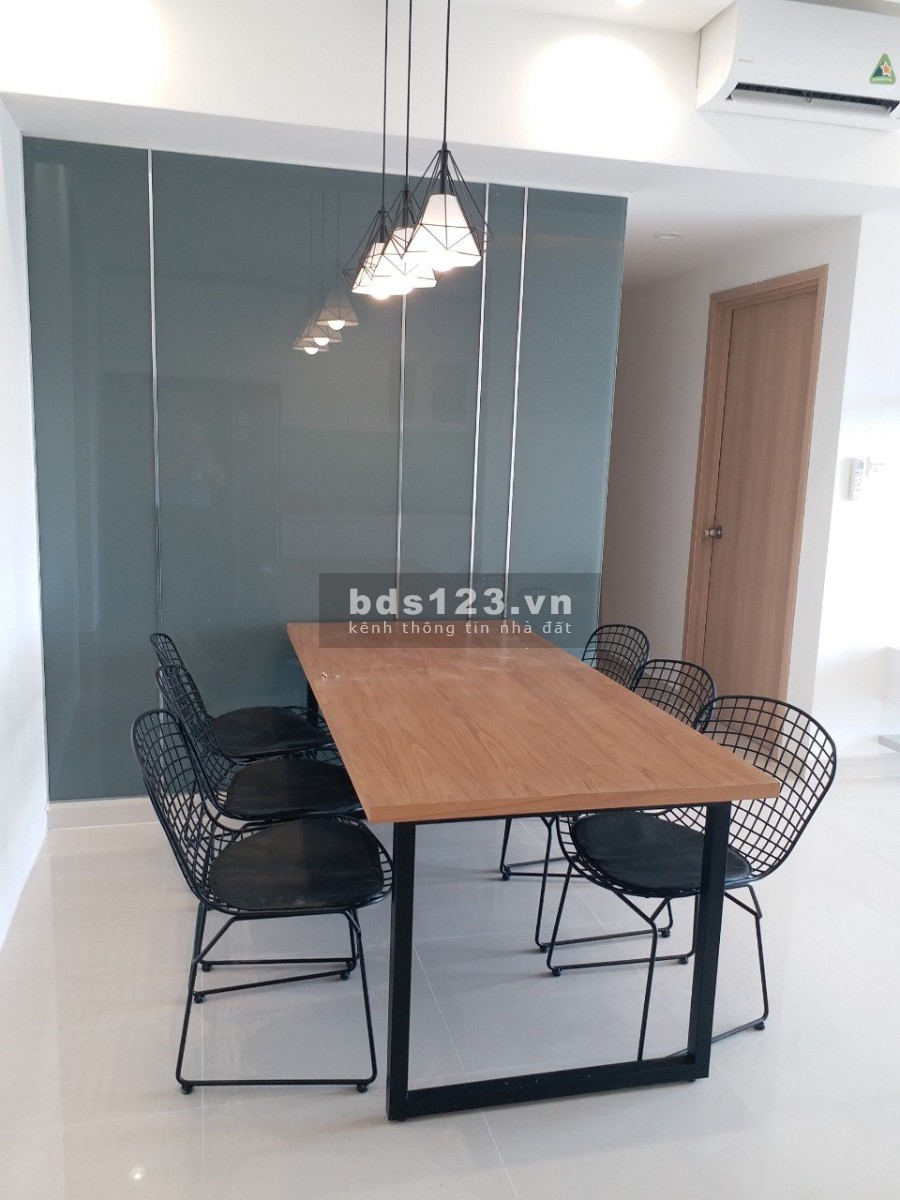 Cần bán nhà đẹp giá cả hợp lý chung cư The Sun Avenue dtsd 109m2 3PN giá bán 5.4 tỷ