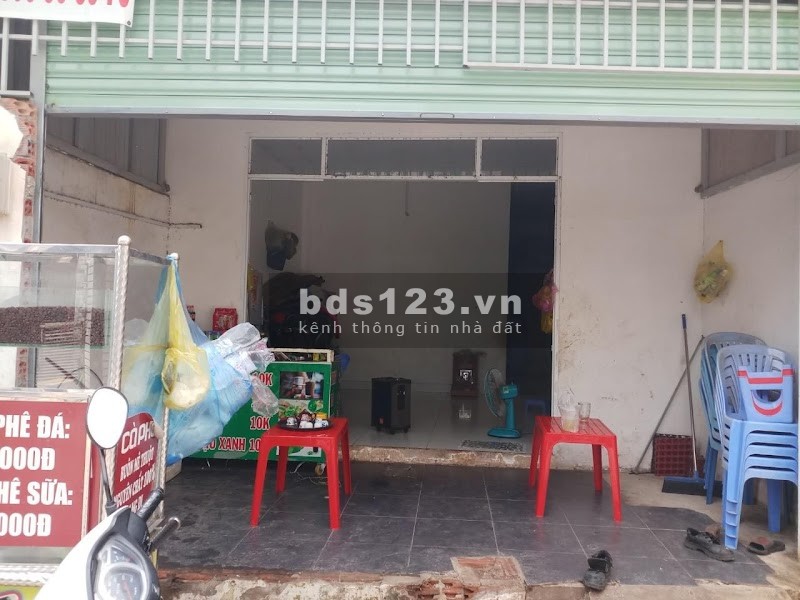 Quận 9 hẻm nhựa 8m kinh doanh ngang gần 5m diện tích 61m2 nở hậu giá chỉ 3,6 tỷ