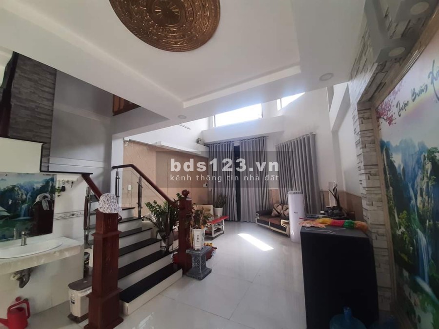 Nhà phố như biệt thự khu dân cư mới Lê Trọng Tấn giá bán 7,95 tỷ sổ sẵn, tiện ích đầy đủ