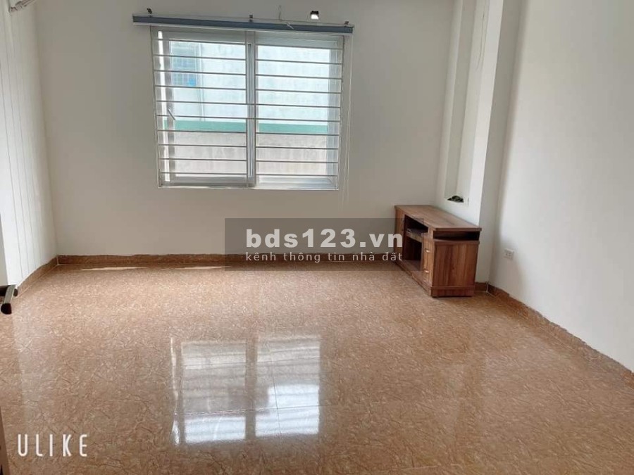 Bán nhà Hồ Tùng Mậu, 10m ô tô đỗ cửa, 50m ra phố diện tích 38m2, 5 tầng giá bán 3.9 tỷ