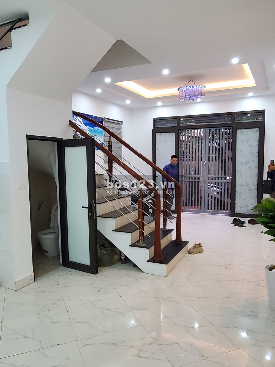 Bàn nhà Mỹ Đình lô góc bao mới đẹp bàn giao vào ở được ngay, dtsd 40m2, giá bán 3.95 tỷ