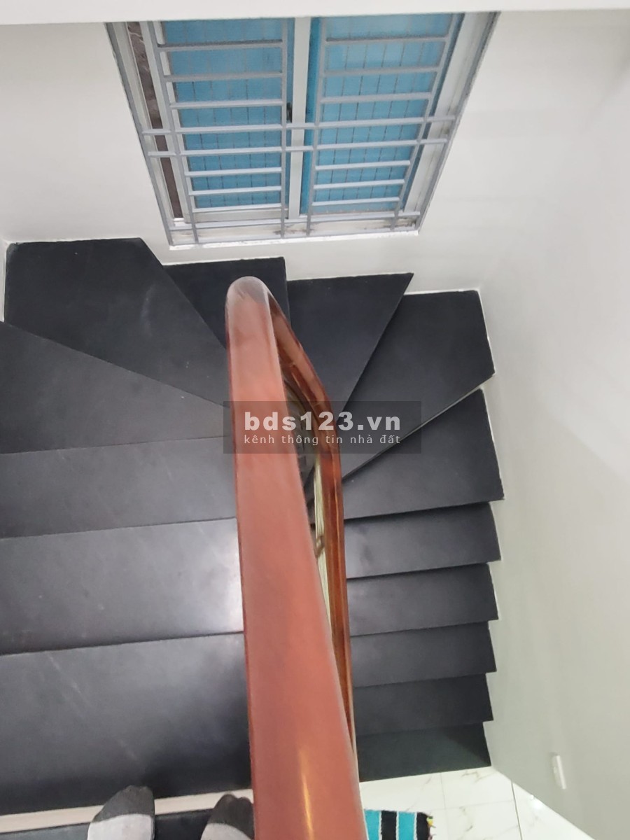 Bàn nhà Mỹ Đình lô góc bao mới đẹp bàn giao vào ở được ngay, dtsd 40m2, giá bán 3.95 tỷ