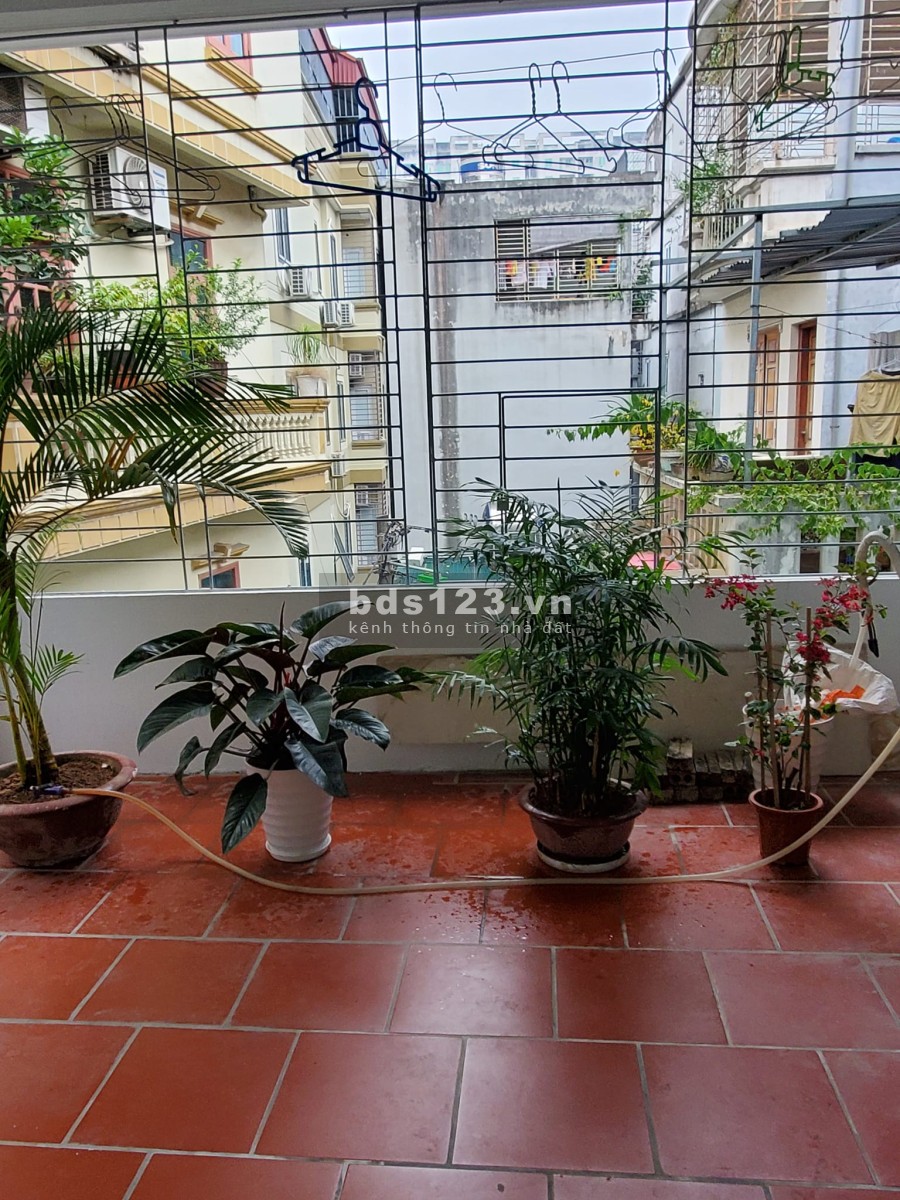 Bàn nhà Mỹ Đình lô góc bao mới đẹp bàn giao vào ở được ngay, dtsd 40m2, giá bán 3.95 tỷ