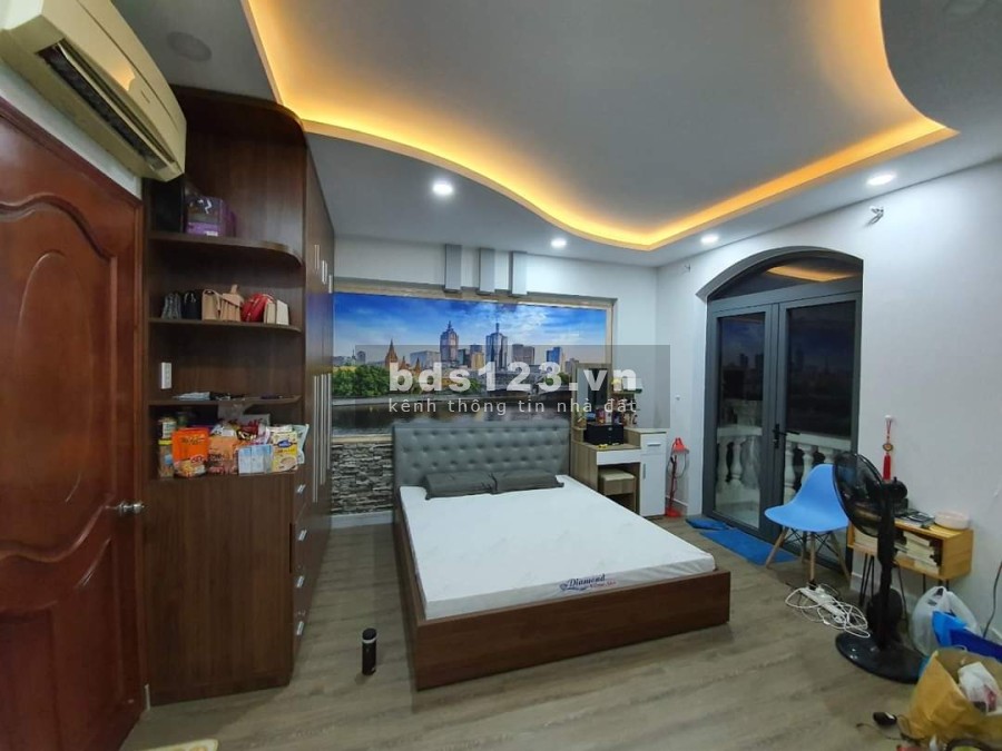 Nhà phố như biệt thự khu dân cư mới Lê Trọng Tấn giá bán 7,95 tỷ sổ sẵn, tiện ích đầy đủ