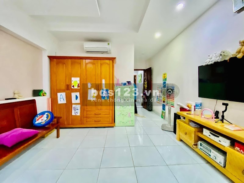 Bán Nhà Đường Ni Sư Huỳnh Liên, Tân Bình, 65m2, 5 Lầu, 7 Phòng Ngủ, HXT