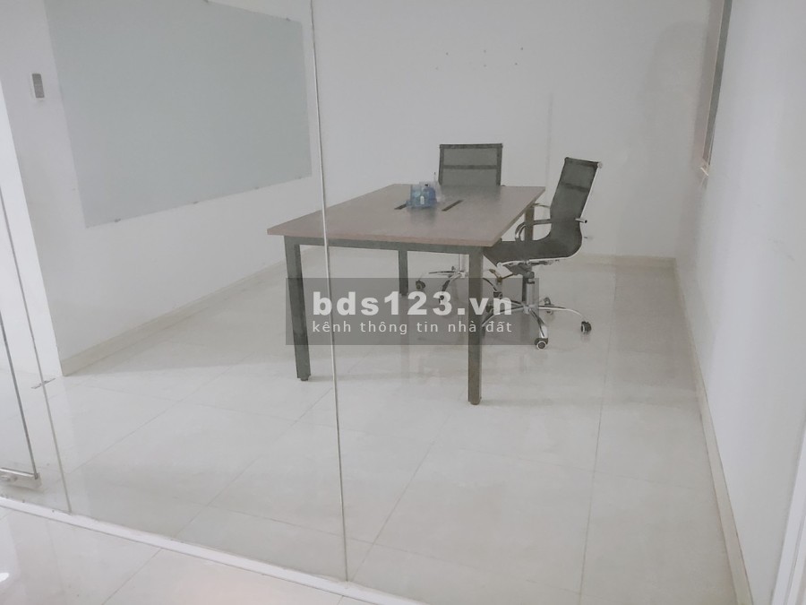 Cho thuê Saritown thuộc khu đô thị Sala giá 91 triệu/tháng tốt thương lượng, liên hệ 093689228