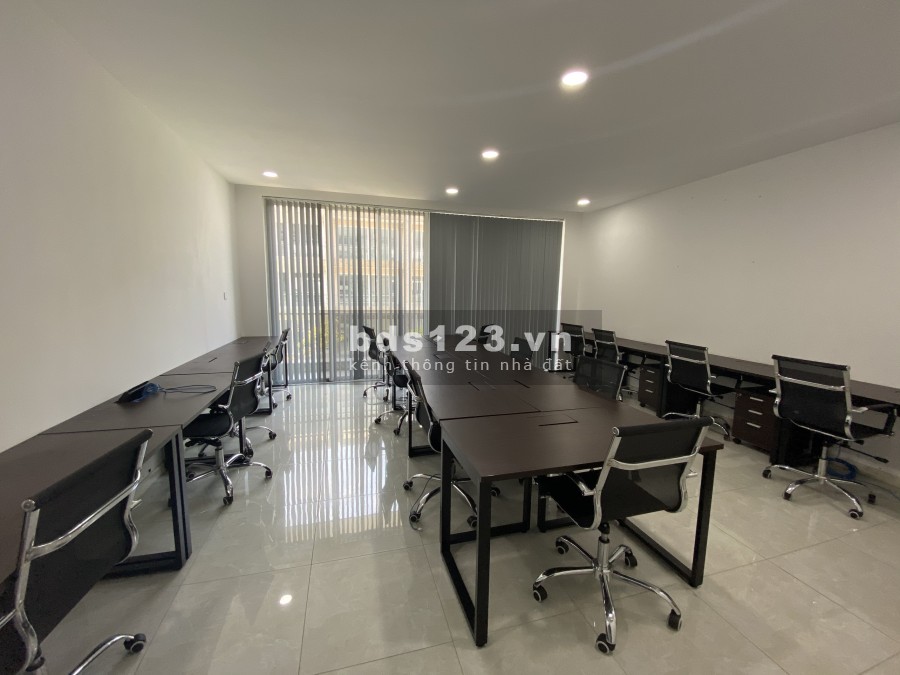 Cho thuê Saritown thuộc khu đô thị Sala giá 91 triệu/tháng tốt thương lượng, liên hệ 093689228